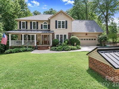 311 N Deerfield Cir