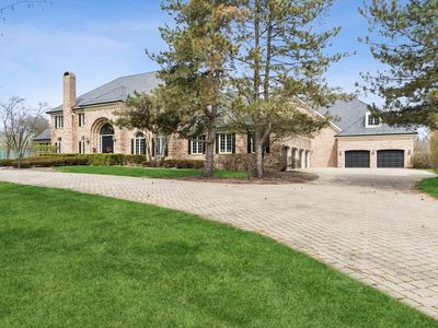 9 Squire Ln
