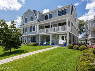 24 Harold St #B