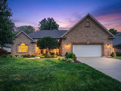 115 Hunter Woods Dr