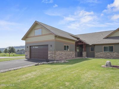 10 Bellflower Ct