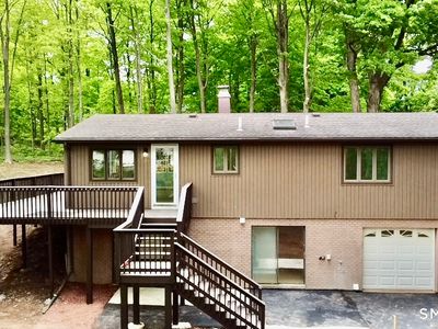 19 Smithfield Avenue