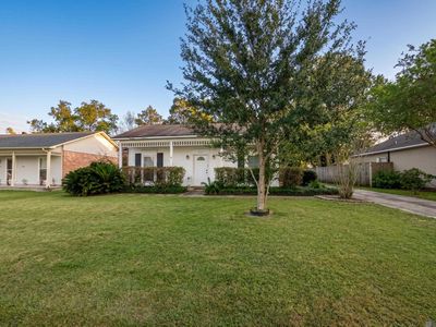 7315 President Dr
