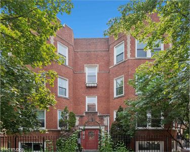 2749 N Spaulding Ave APT 2