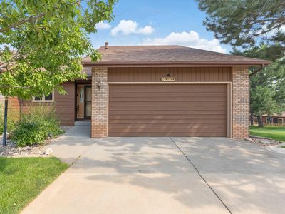 4825 Mountain Springs Ct