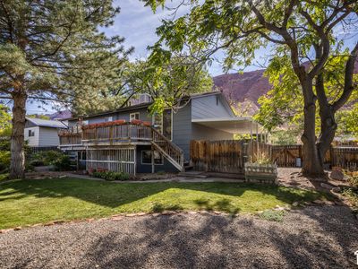 831 Mountainview Dr