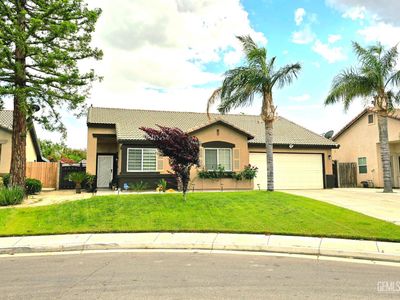 1105 Statkowski Ct