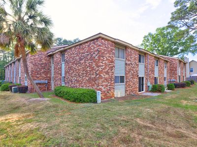 805 Andrea Ln