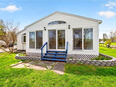 488 Hollis Path