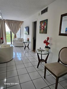 20500 W Country Club Dr APT 814