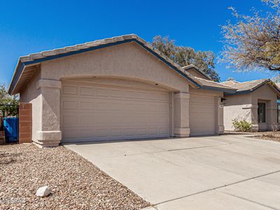 11091 N Tapestry Dr