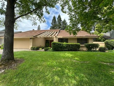 7929 Wildridge Dr