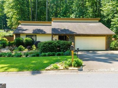 1211 Wade Green Cir NW