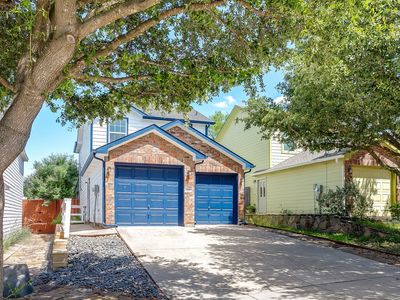 829 Villagepoint Ln
