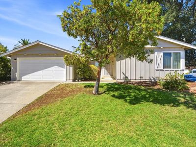 829 Rose Blossom Dr