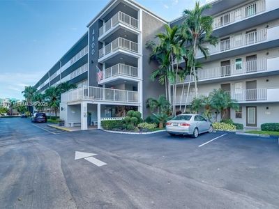 4800 Hillcrest Ln APT 511