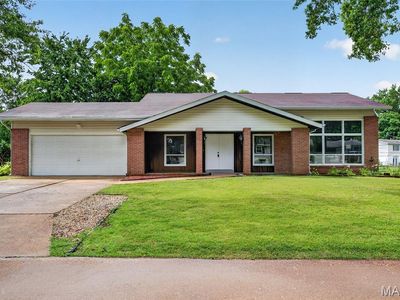 7323 Cartwheel Ln