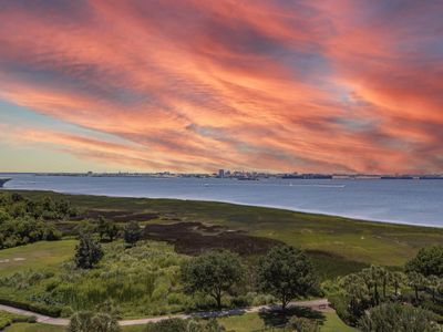 283 S Plaza Ct Penthouse 8