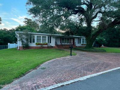 201 Edgewood Dr