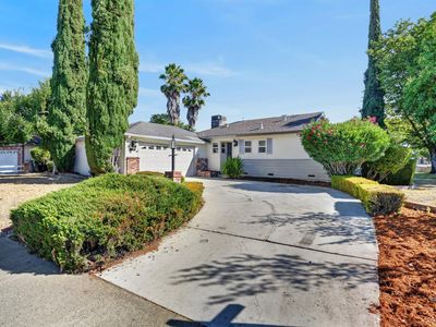 2121 50th Ave