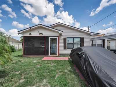 7526 CAROLTON CIRCLE