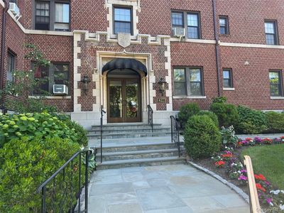 622 Pelhamdale Avenue #36