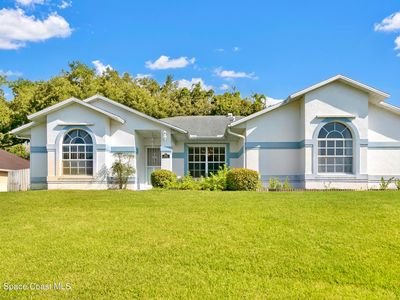 3966 Tangle Dr