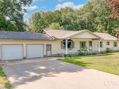 9 Weston Ave