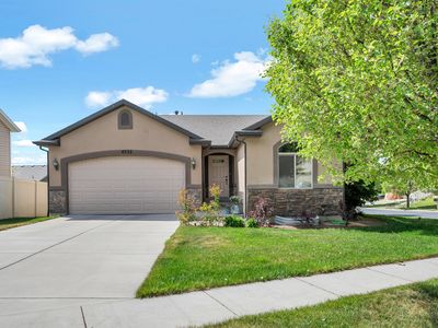 4532 E Ponderosa Way N