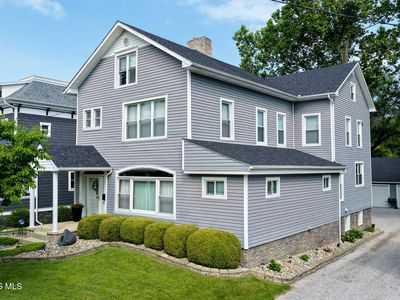 412 Holgate Ave