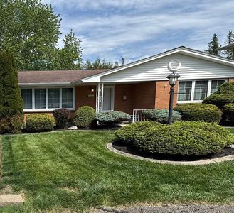 411 Belrose Dr