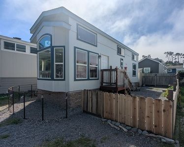 32200 N Harbor Dr #19