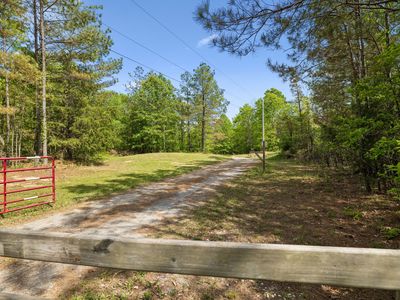 2901 Campground Rd