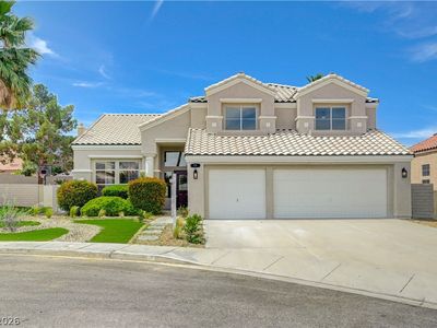 11 Cozy Glen Cir