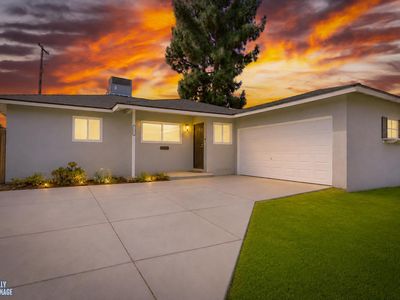 1311 Lindsay Dr