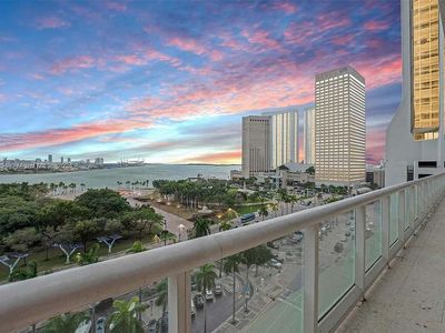 50 Biscayne Bl 803 #803