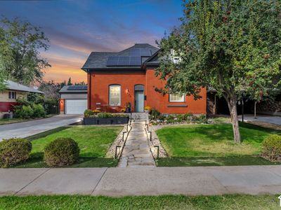 230 W Center St