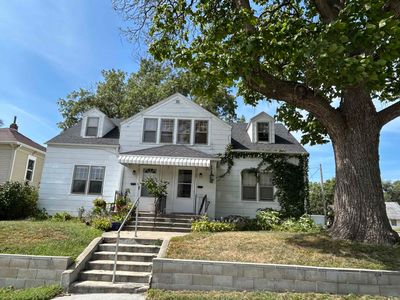 Property at 2121/2123 Pierce St, Sioux City, IA