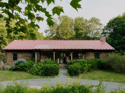 328 Zipfeldburg Road