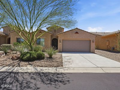 1814 E Barn Swallow Ln