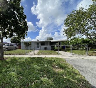 1854 Lauderdale Manor Dr