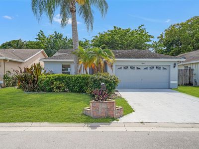 1332 Waterway Cove Dr