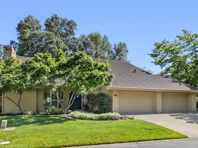 11473 Huntington Village Ln