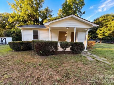 1413 Westside Dr
