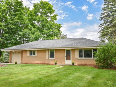 Property at W156N8028 Pilgrim ROAD, Menomonee Falls, WI