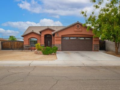 540 N Gonzalez Dr