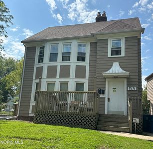 2111 Kensington Rd