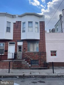 734 Mountain St