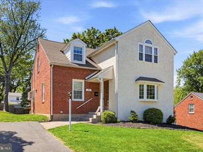 32 Radnor Dr