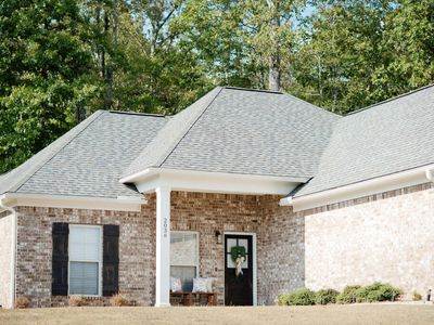 2036 Pebble Creek Loop